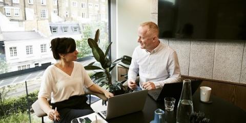 Aikuisille kokoushuone liiketoiminnan